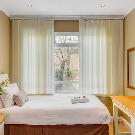 1 Lexham Gardens Hotel-2